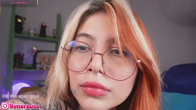 YunoRose  online show from 03-29-26, 08:32