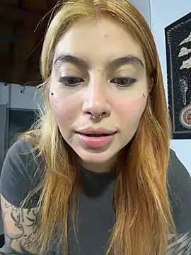 YunoRose  online show from 07-18-26, 02:53