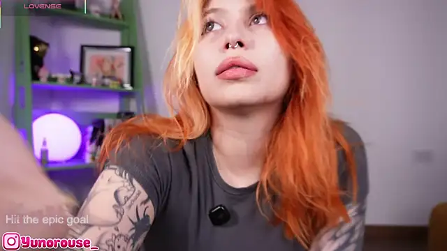 YunoRose  online show from 10-10-25, 04:02