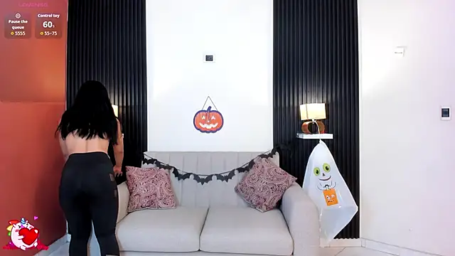 emily yeon online show from 10-22-25, 09:57