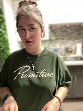 Alix Valentine online show from 03-01-26, 03:17