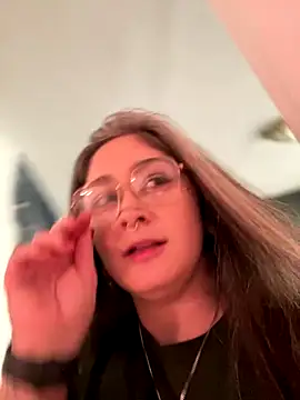 Alix Valentine online show from 10-20-25, 07:58