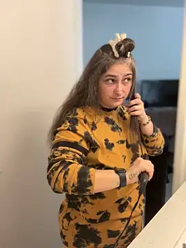 Alix Valentine online show from 09-23-25, 05:31