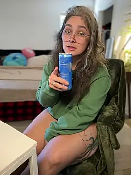 Alix Valentine online show from 06-06-26, 05:07