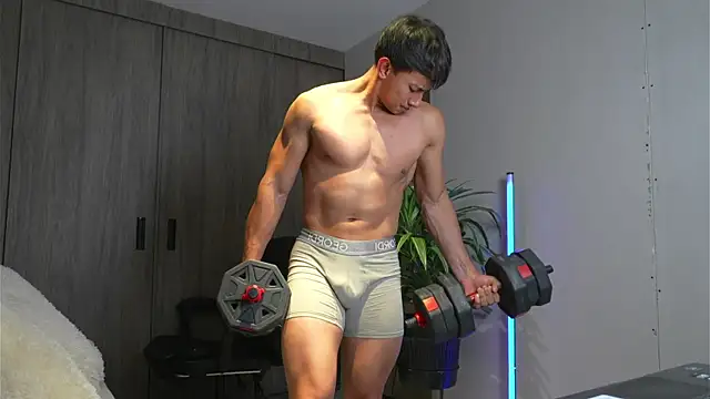 Snapshot of DeusbelliS chatting on 05-16-26, 12:53 DeusbelliS online show from 05-16-26, 12:53
