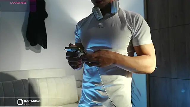 DeusbelliS online show from 01-13-26, 12:15