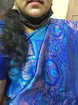 Villageanuty online show from 11-16-25, 04:23