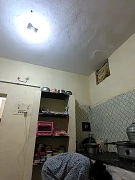Villageanuty online show from 09-24-25, 03:35