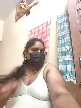 Villageanuty online show from 09-30-25, 02:23