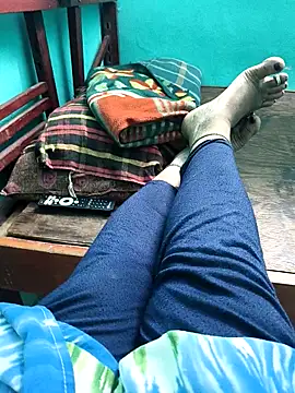 Villageanuty online show from 02-25-26, 01:22