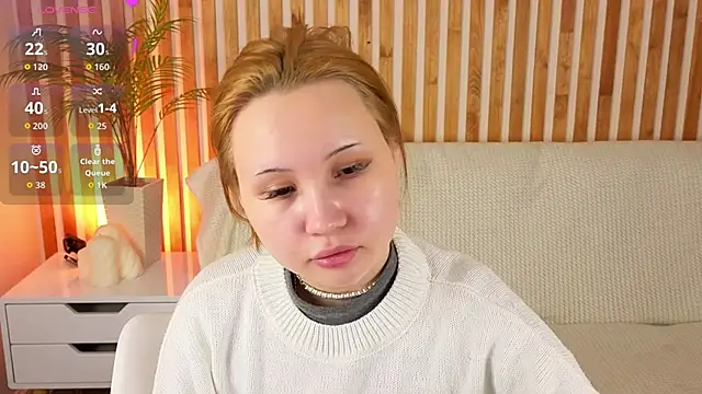 Snapshot of AsiaVegas chatting on 09-28-25, 06:53 AsiaVegas online show from 09-28-25, 06:53