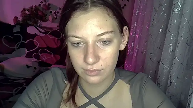 Lily Ember online show from 11-10-25, 06:46