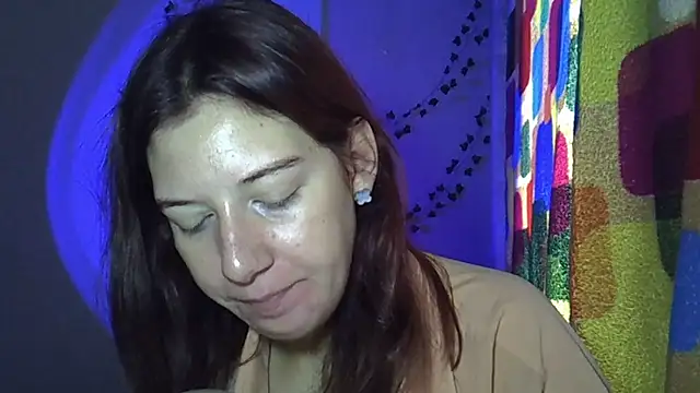 Lily Ember online show from 10-18-25, 10:28