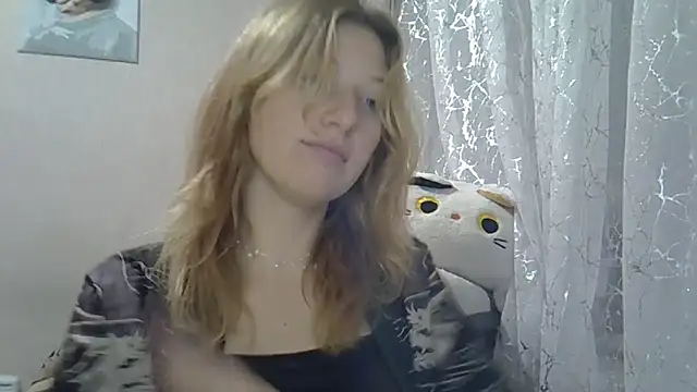 Lily Ember online show from 10-05-25, 07:15