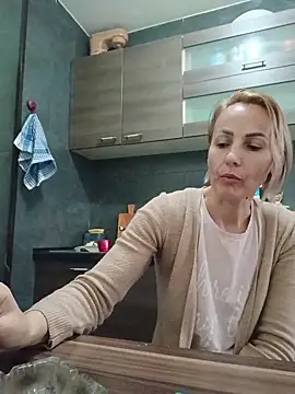 Aly-john1985 online show from 11-18-25, 07:11