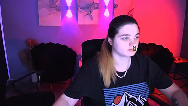 Snapshot of inga_gree chatting on 02-05-26, 09:32 inga gree online show from 02-05-26, 09:32