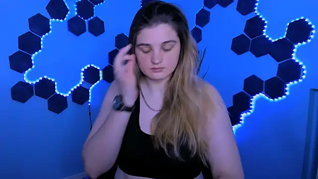 Snapshot of inga_gree chatting on 02-26-26, 08:42 inga gree online show from 02-26-26, 08:42