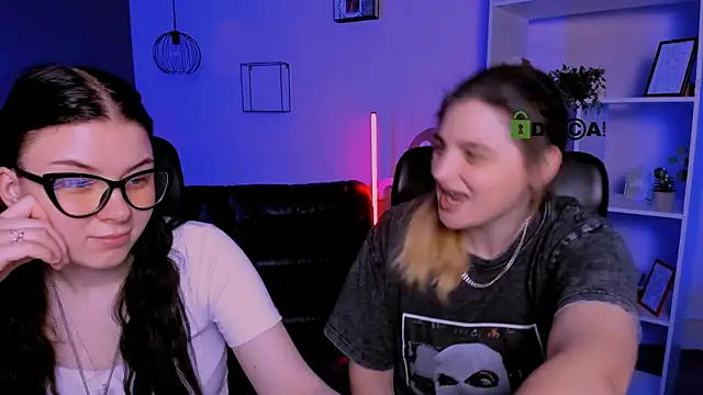 inga gree online show from 12-21-25, 09:44