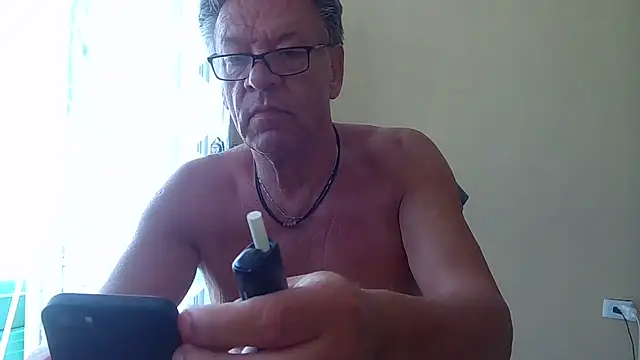 Unique X perience online show from 03-21-26, 02:43