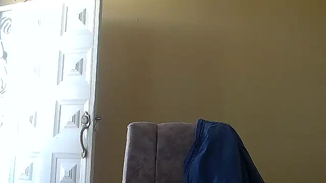 Unique X perience online show from 03-18-26, 01:02