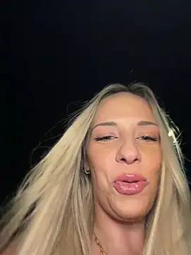 SweetBella95  online show from 07-04-26, 10:58