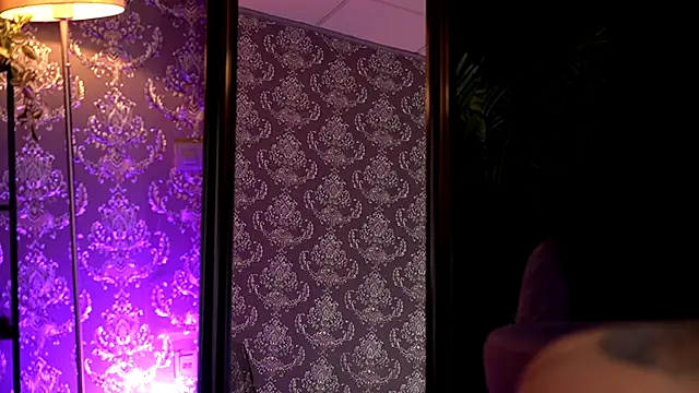 AlmaVelia online show from 11-07-25, 08:02