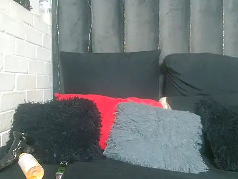 dark honeyx26 online show from 04-16-26, 09:50