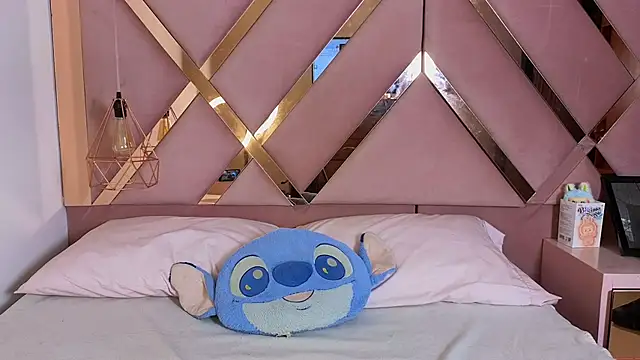 Sthephany grand online show from 09-11-25, 04:29