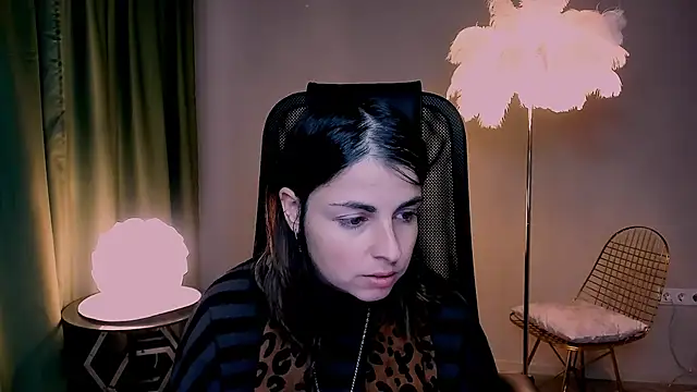 MartaEdams online show from 12-05-25, 08:13