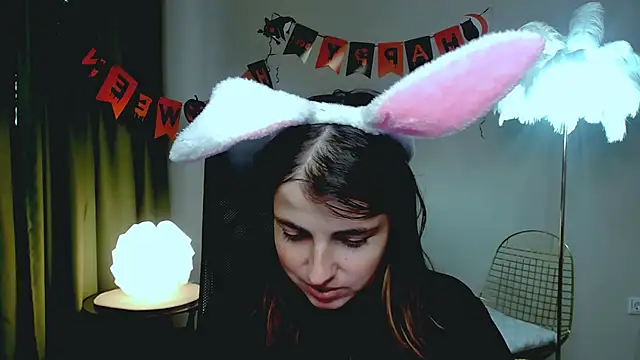 MartaEdams online show from 10-22-25, 07:41