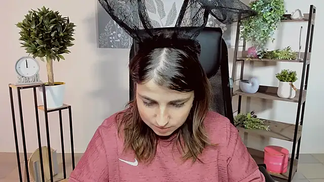 MartaEdams online show from 10-07-25, 06:14