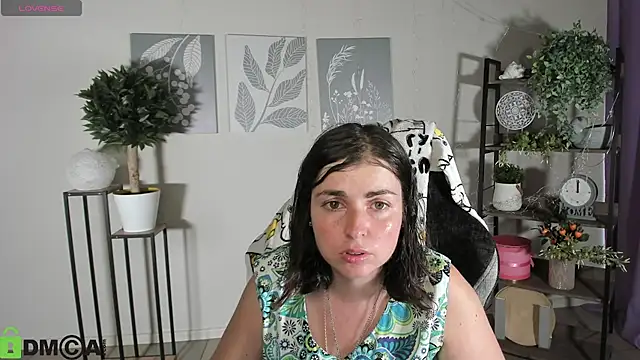 Snapshot of MartaEdams chatting on 07-04-26, 05:47 MartaEdams online show from 07-04-26, 05:47
