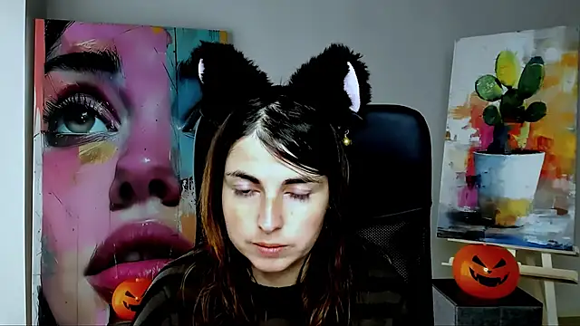 MartaEdams online show from 10-27-25, 06:14