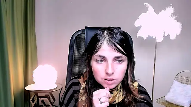 MartaEdams online show from 11-19-25, 06:24