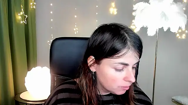 MartaEdams online show from 12-23-25, 06:12