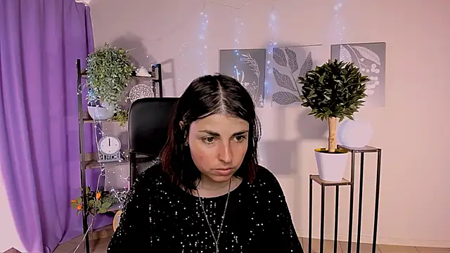 MartaEdams online show from 05-28-26, 06:21