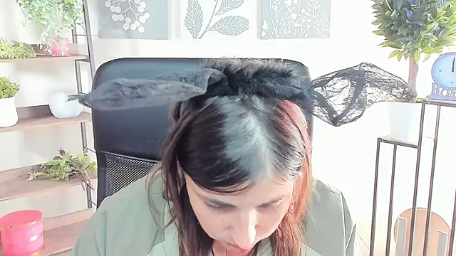 MartaEdams online show from 09-25-25, 06:08