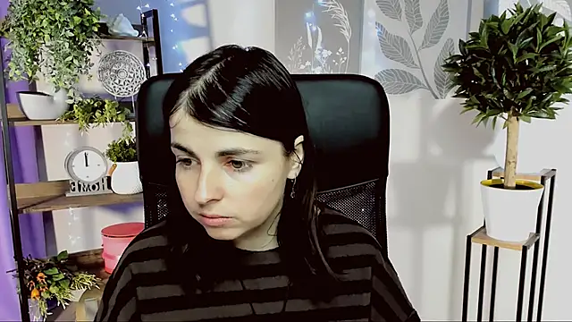 MartaEdams online show from 02-17-26, 06:22