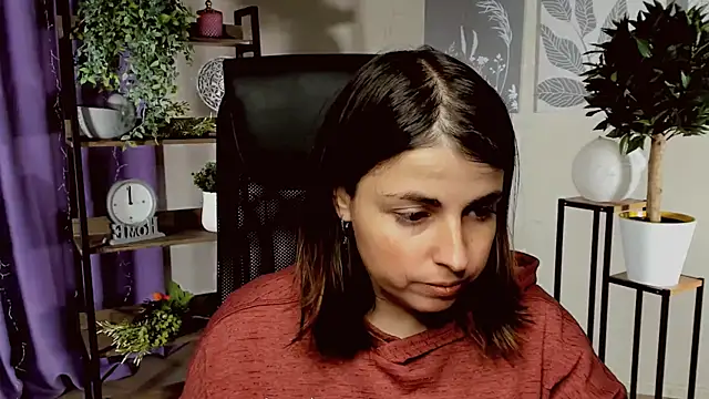 MartaEdams online show from 12-18-25, 06:18