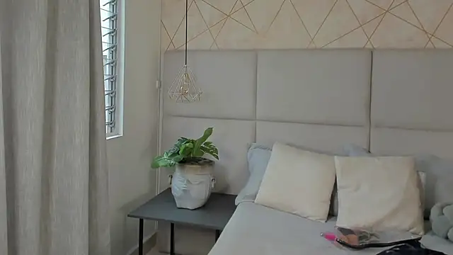 SamayRyann online show from 06-25-26, 02:00