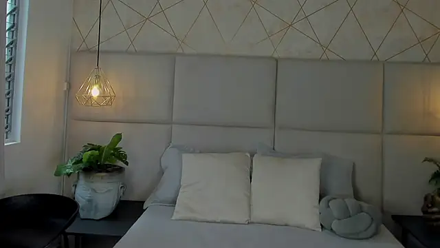 SamayRyann online show from 06-24-26, 02:04