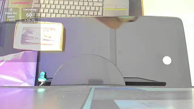 SamayRyann online show from 11-21-25, 07:57