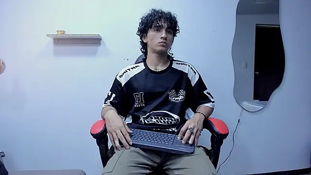 JackesTaylor online show from 09-24-25, 04:30