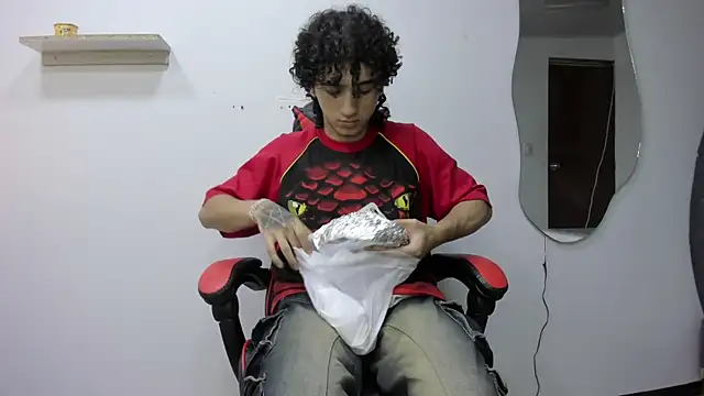 JackesTaylor online show from 10-26-25, 05:08