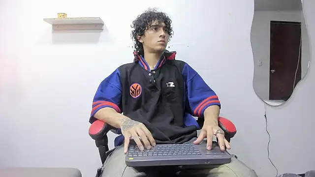 JackesTaylor online show from 10-25-25, 05:39