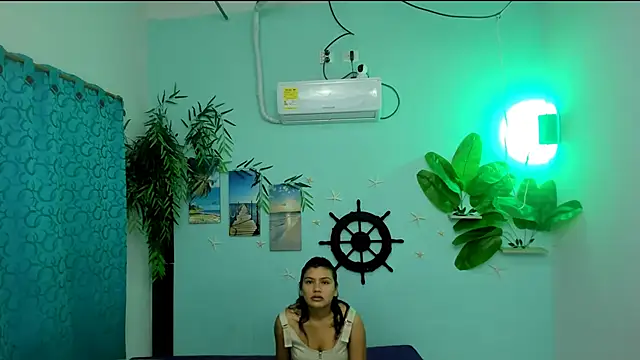 eladyrous98 online show from 11-05-25, 01:58