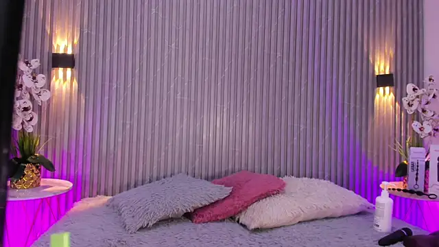 DAFNECOX online show from 03-29-26, 03:30