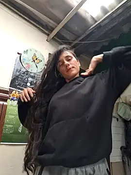 Samy Hoops online show from 04-30-26, 04:47