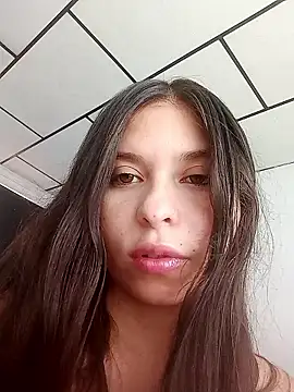 Snapshot of Abbiprada chatting on 01-05-26, 05:27 Abbiprada online show from 01-05-26, 05:27