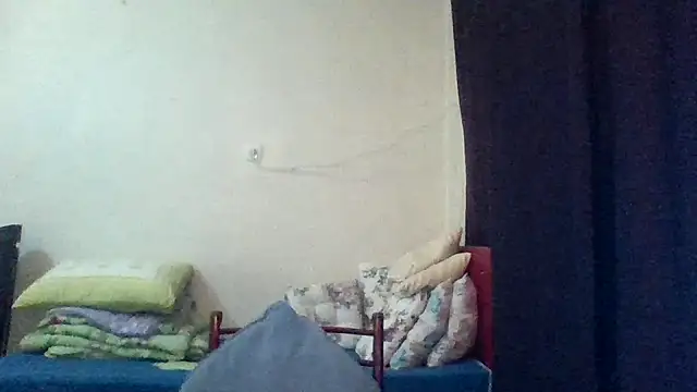 Snapshot of st206boy chatting on 05-17-26, 01:05 st206boy online show from 05-17-26, 01:05